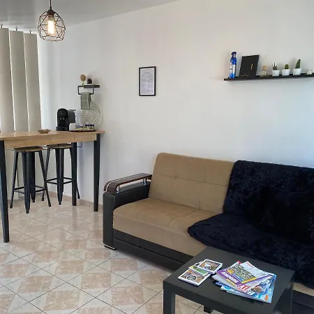 Studio Dans Lotissement Calme, Proche Du Centre Vannes